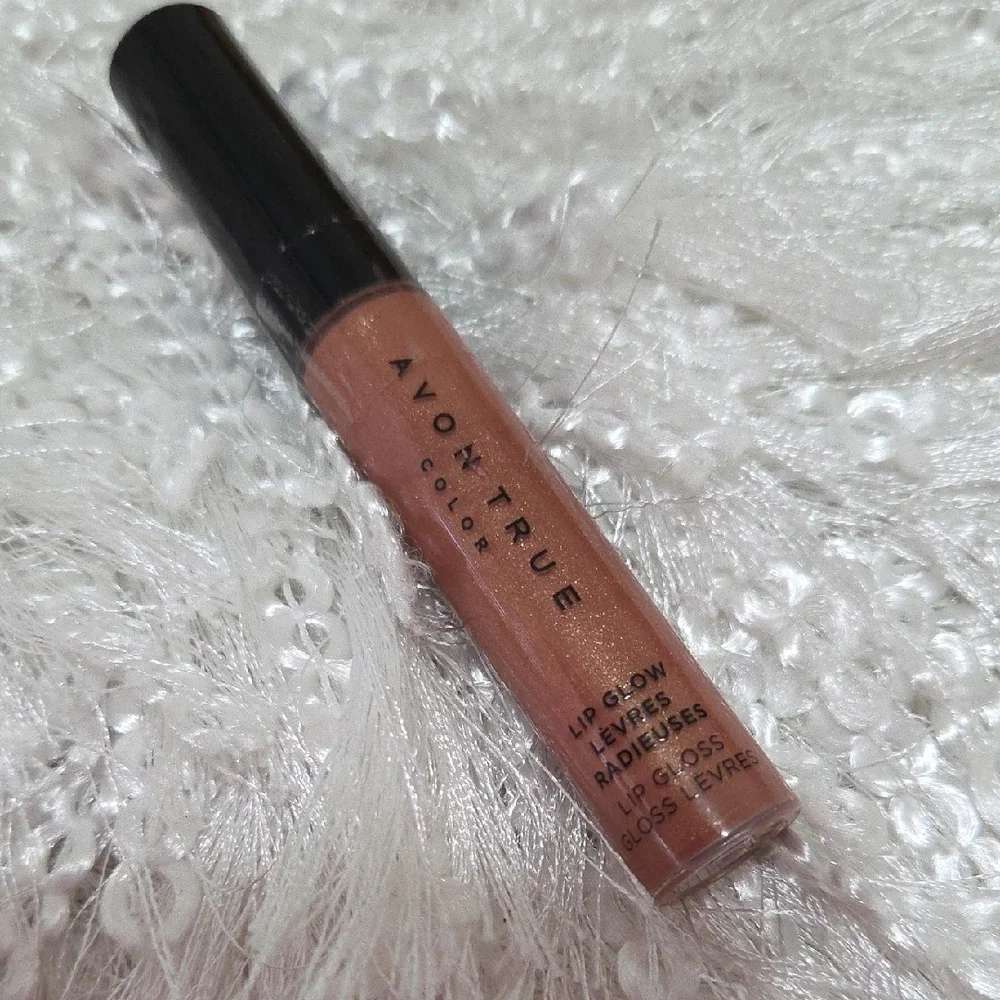 Avon True Color Lip Glow in  Lightburst Warm Brown
